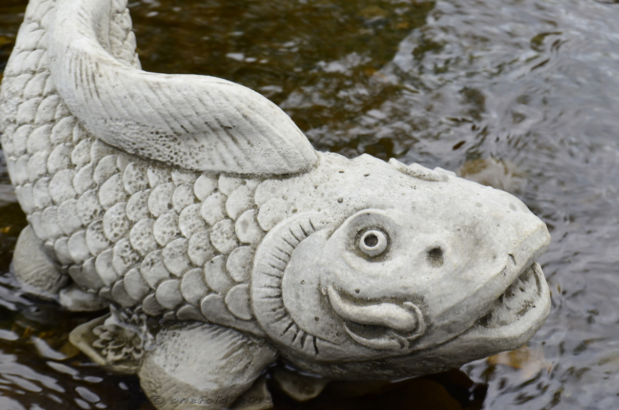 KOI CARP Hand Cast Stone Animal Garden Ornament Pond Decor FengShui